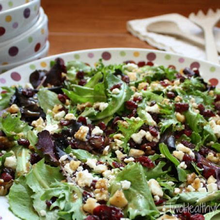 Salad w/Cranberries, Walnuts & Basil